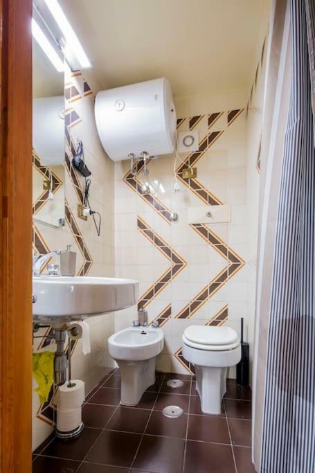 Apartmán Bilocale In Centro Salerno Exteriér fotografie